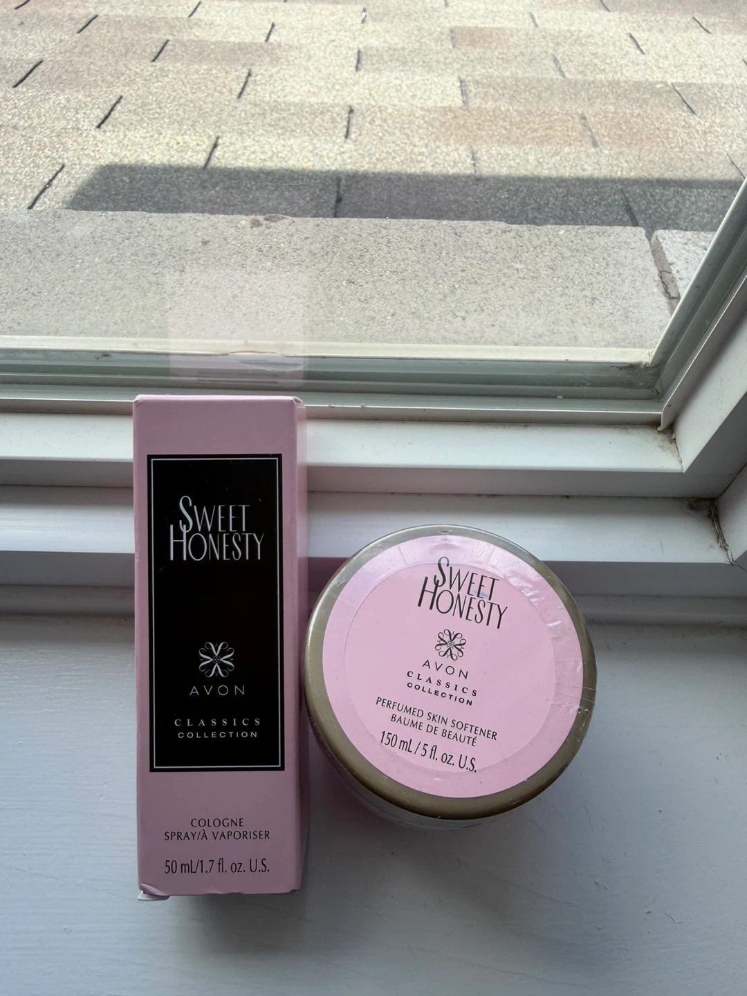 AVON Sweet Honesty Cologne Spray & Perfumed Skin Softener Set - photo 4