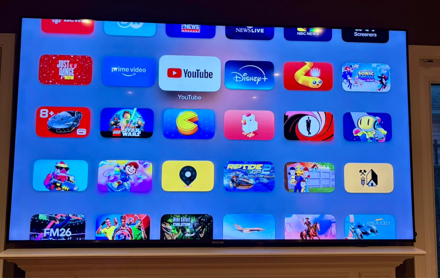Samsung 70” 4K Smart TV – Crystal UHD - available June 30 - photo 4