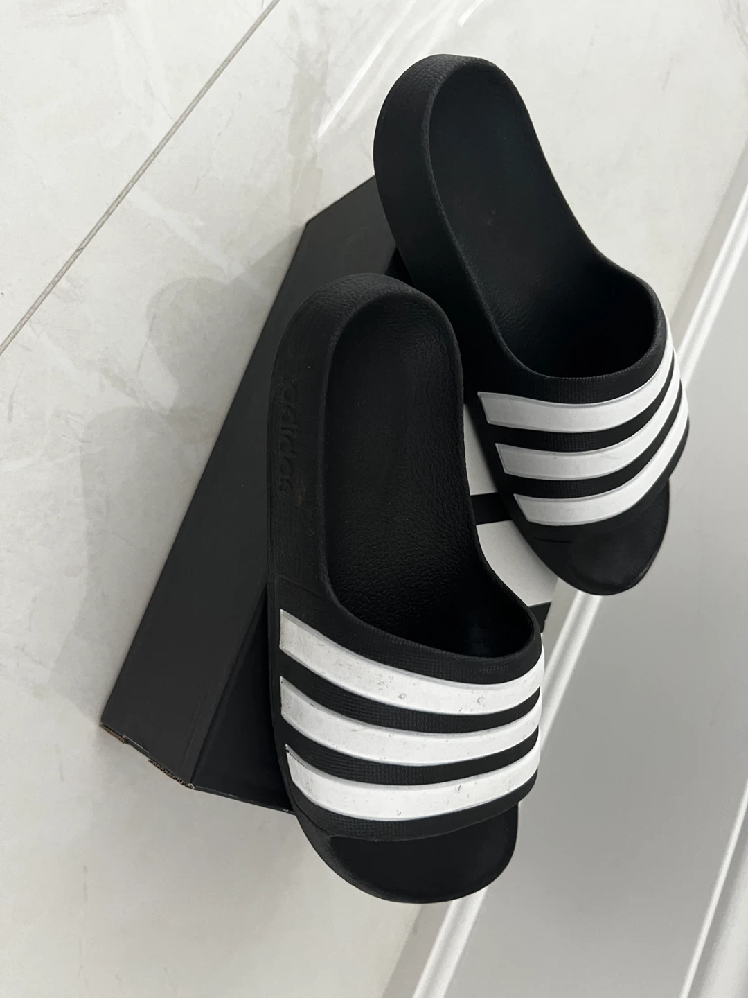 Adidas  Slides child size 1 - photo 2