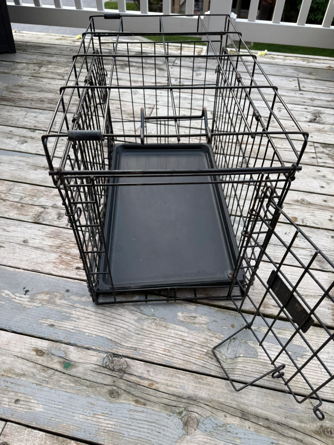 Folding Dog Crate with Tray