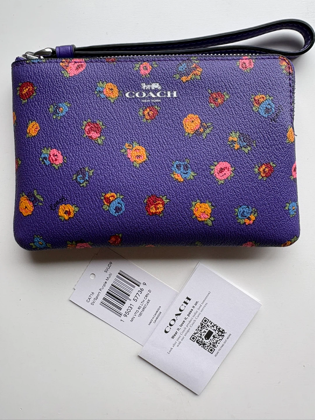 Coach Wristlet - Purple Floral ⚽