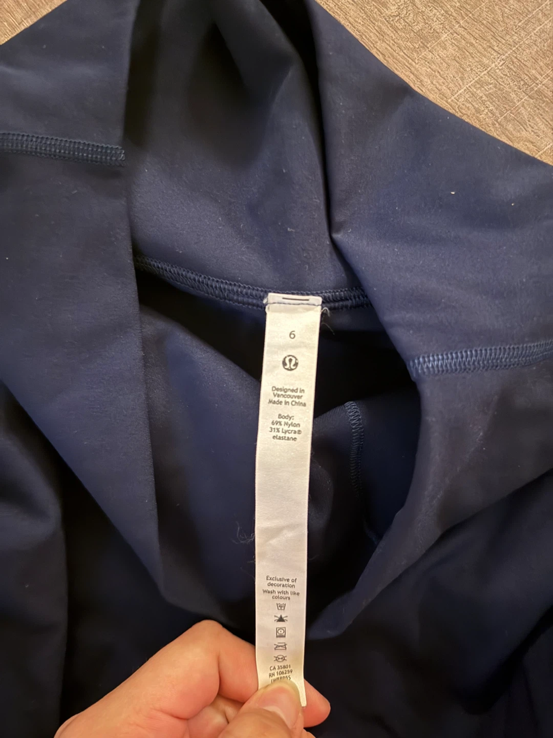 Lululemon Navy Blue Leggings Size 6 - photo 2