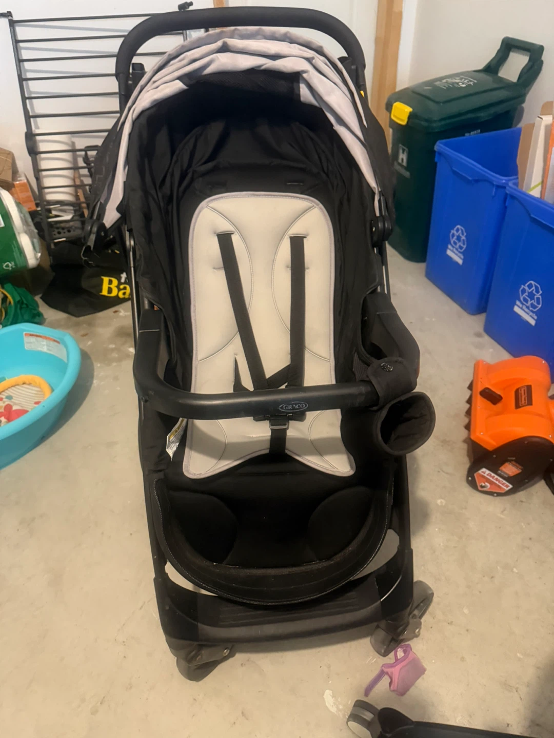 Graco Stroller with Infant Insert - photo 2
