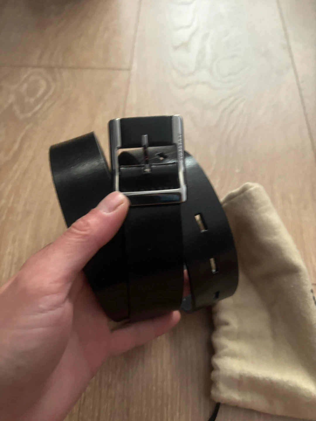 Burberry Black Leather Belt - photo 3