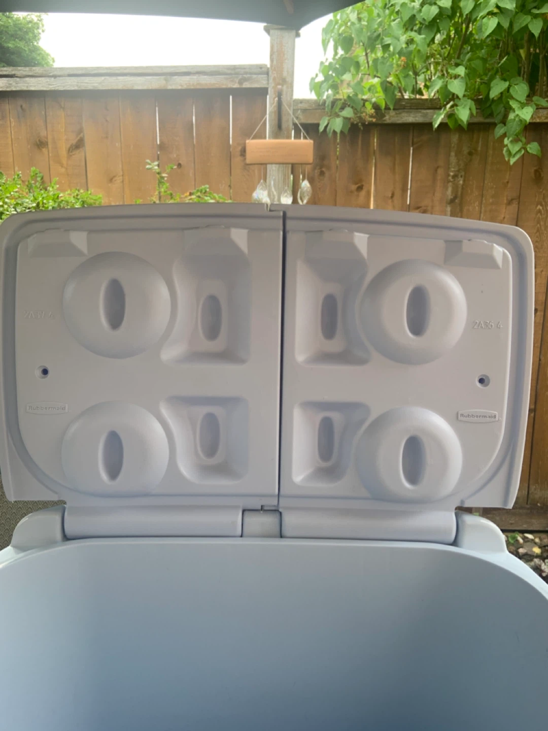 Rubbermaid Water Cooler Dispenser - photo 2