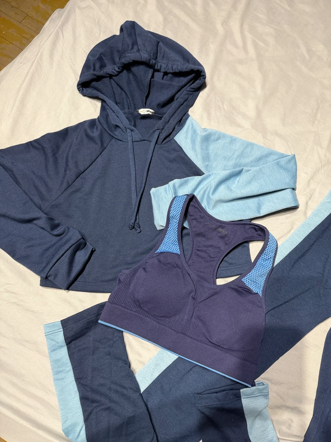 Athletic Wear Set - Hoodie, Sports Bra & Leggings - photo 2