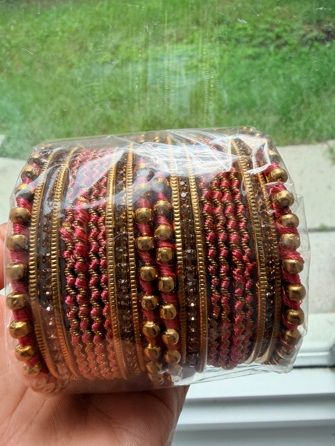 Set of 26 Red and Gold Bangles - photo 3