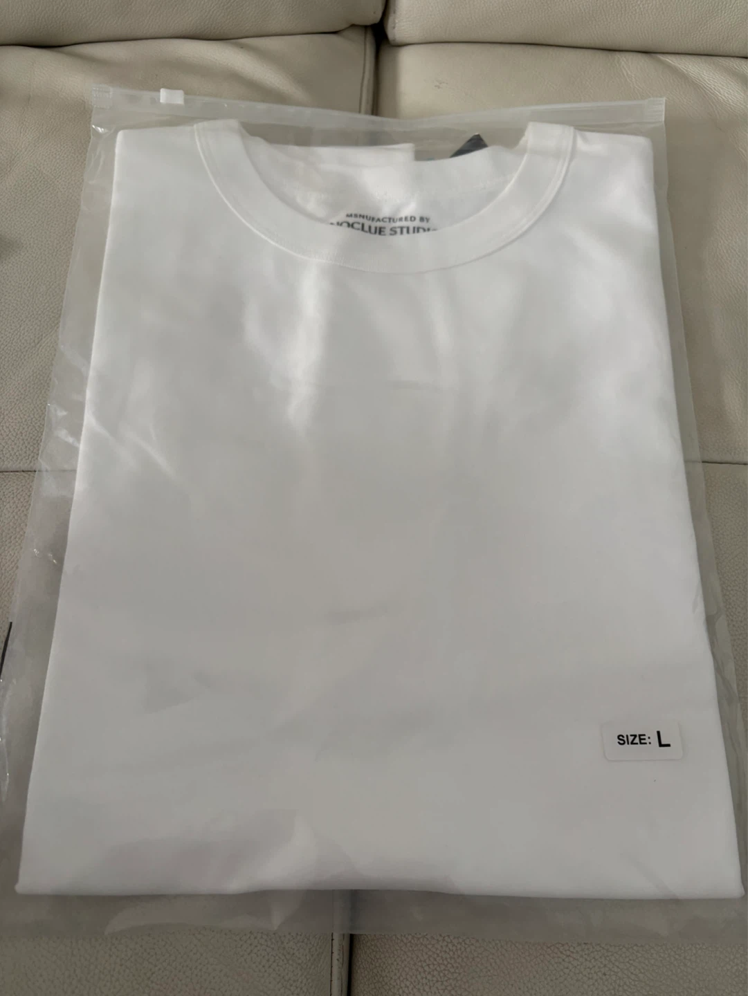 Brand new T-shirt - photo 4
