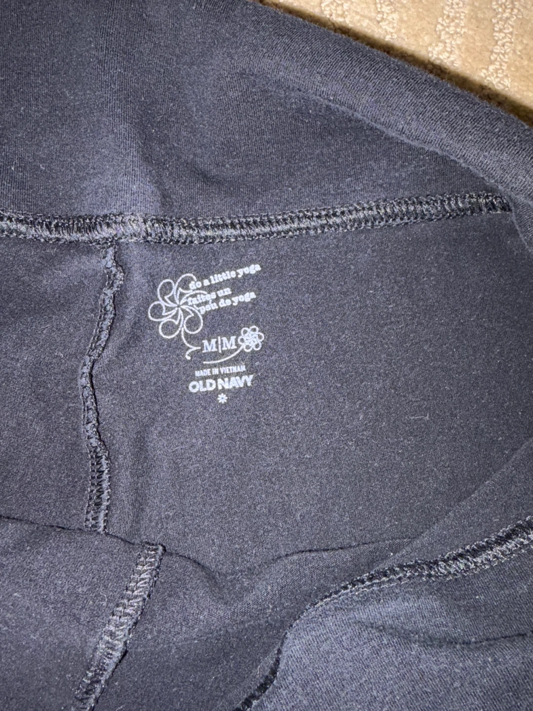 2 pairs Old Navy Yoga Pants -med - photo 5