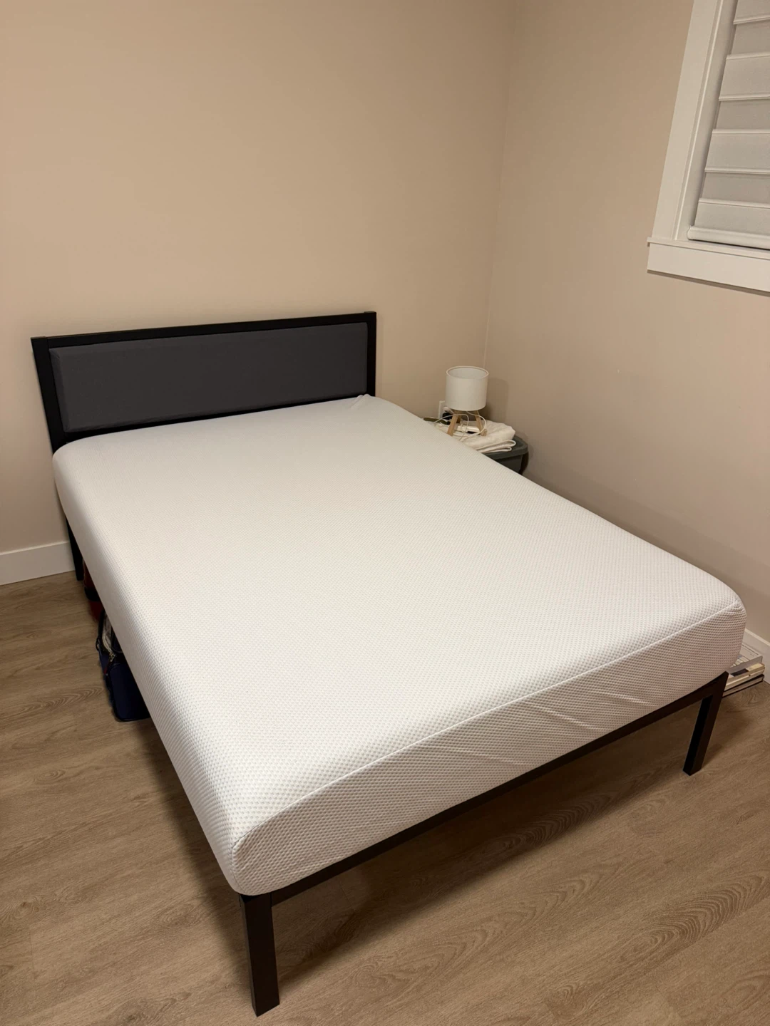 Full Size Zinus Mattress + Bed Frame Set