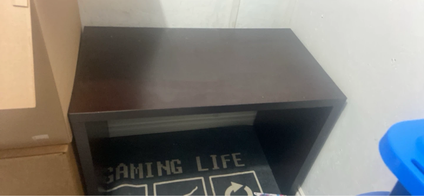 Computer desk