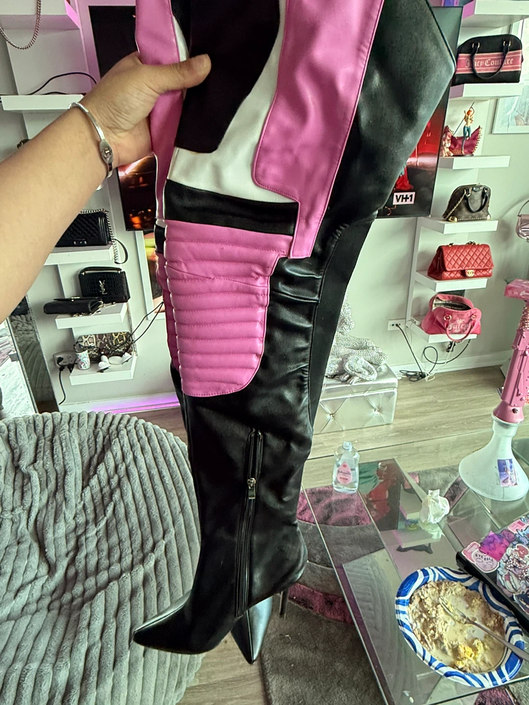 Black & Pink Over-the-Knee Stiletto Boots - photo 2