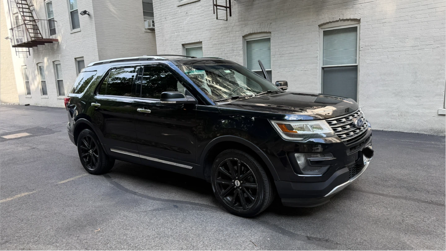 Black Ford Explorer  Limited 2016 SUV - photo 4