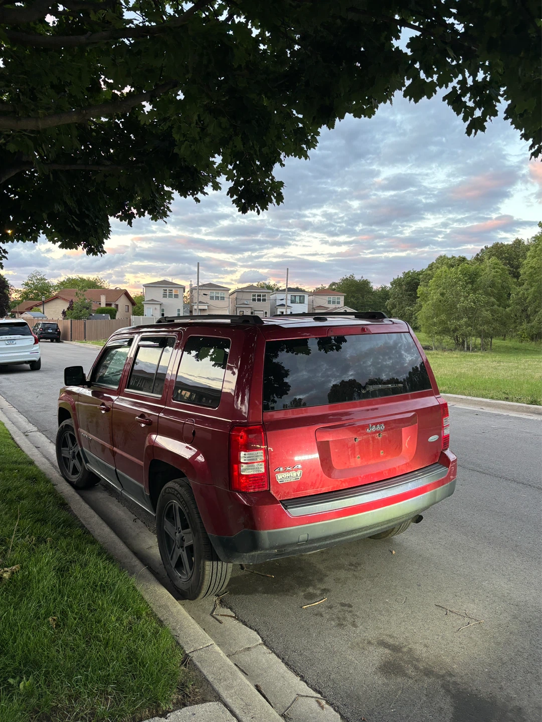 Red Jeep Patriot SUV