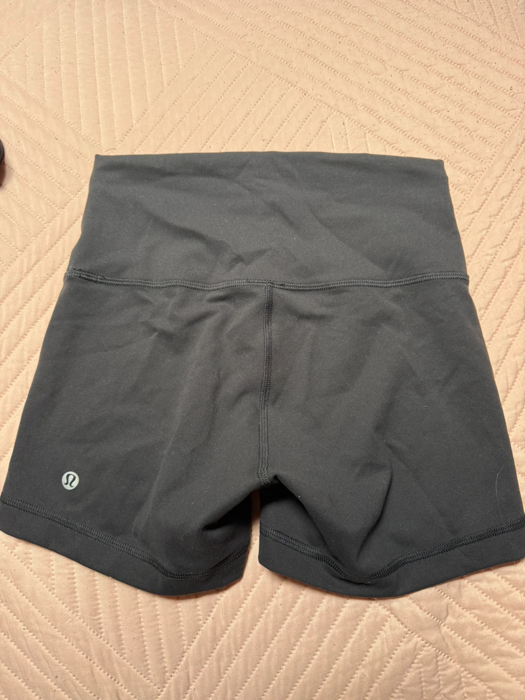 Size 6 Lululemon clothing