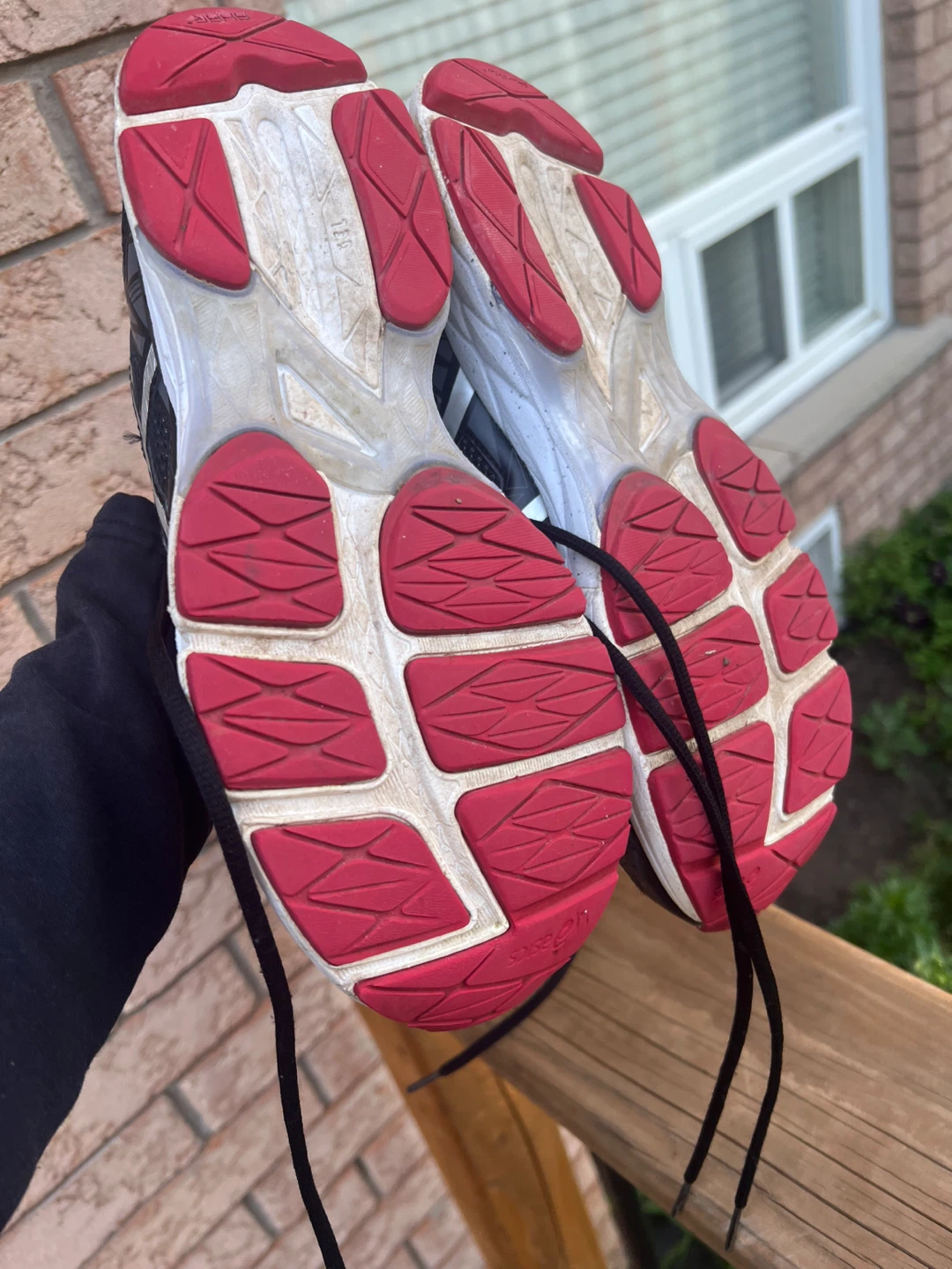 Mens Asics Running Shoes size 9.5 - photo 3