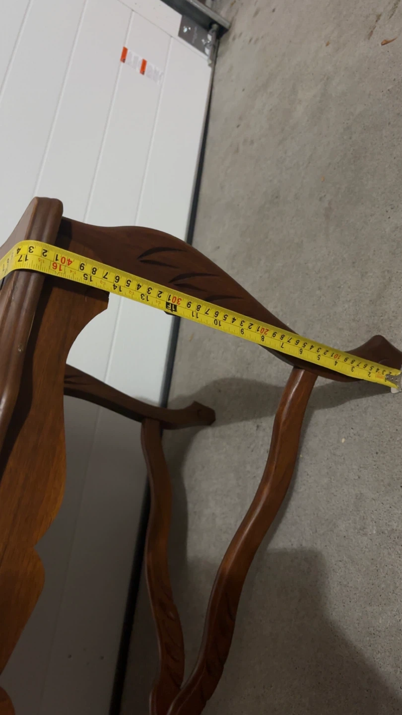 Wooden Coffee Table with Ornate Legs - photo 4
