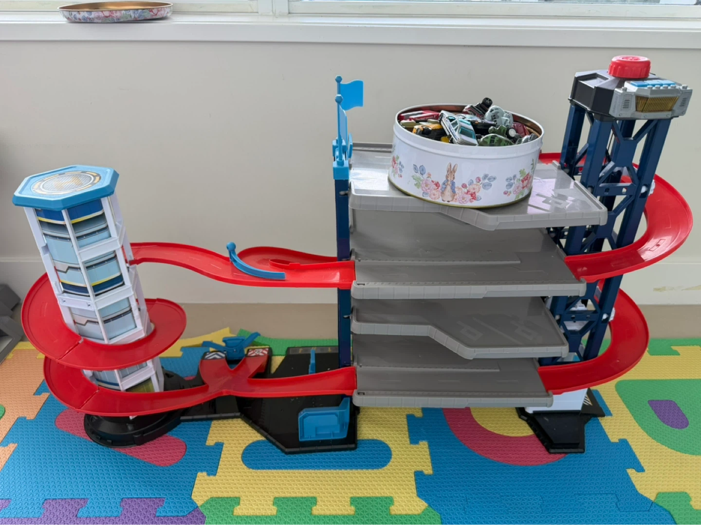 Hot Wheels City Ultimate Garage Playset with Cars