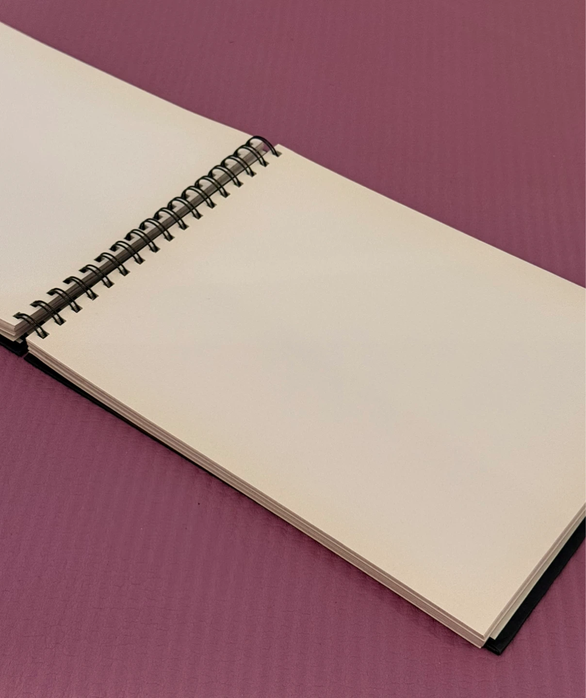 ⚽️Sketchbook A4 Acid Free 80 Sheets - photo 2