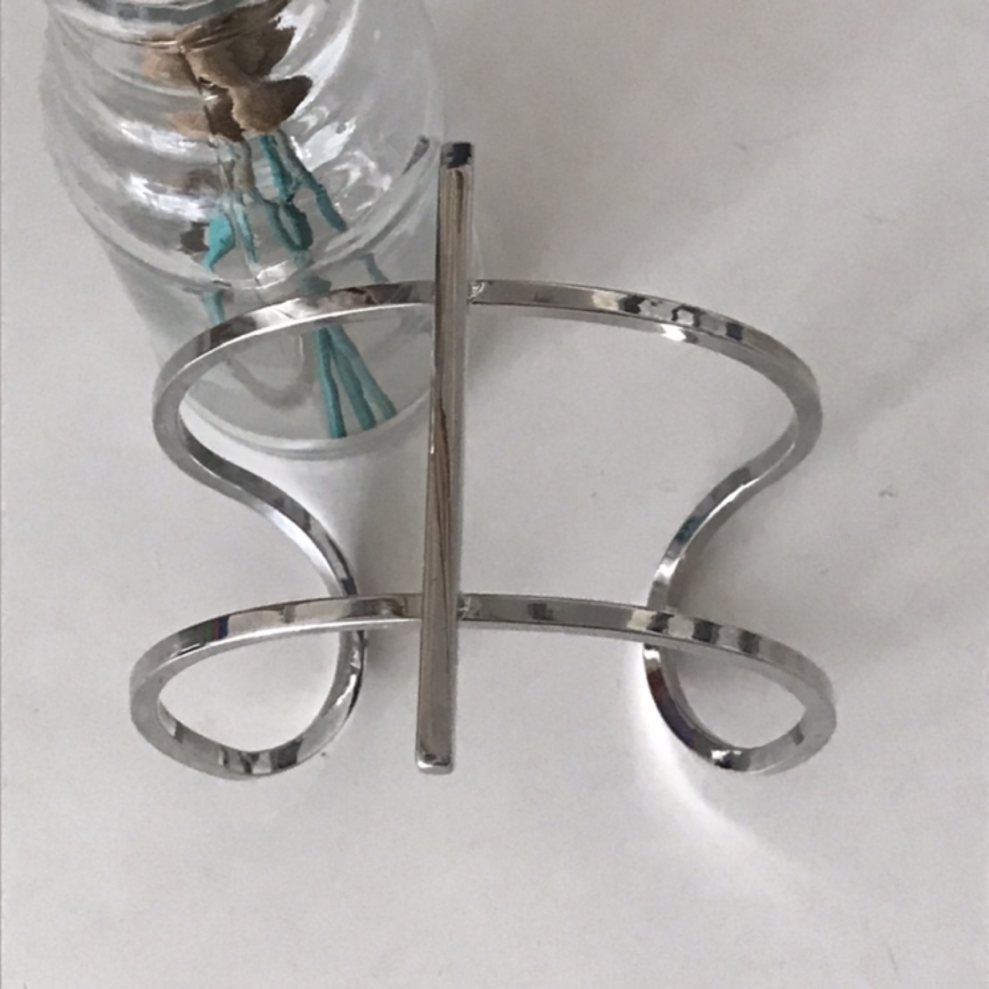 Metal Bracelet: Modern Classic