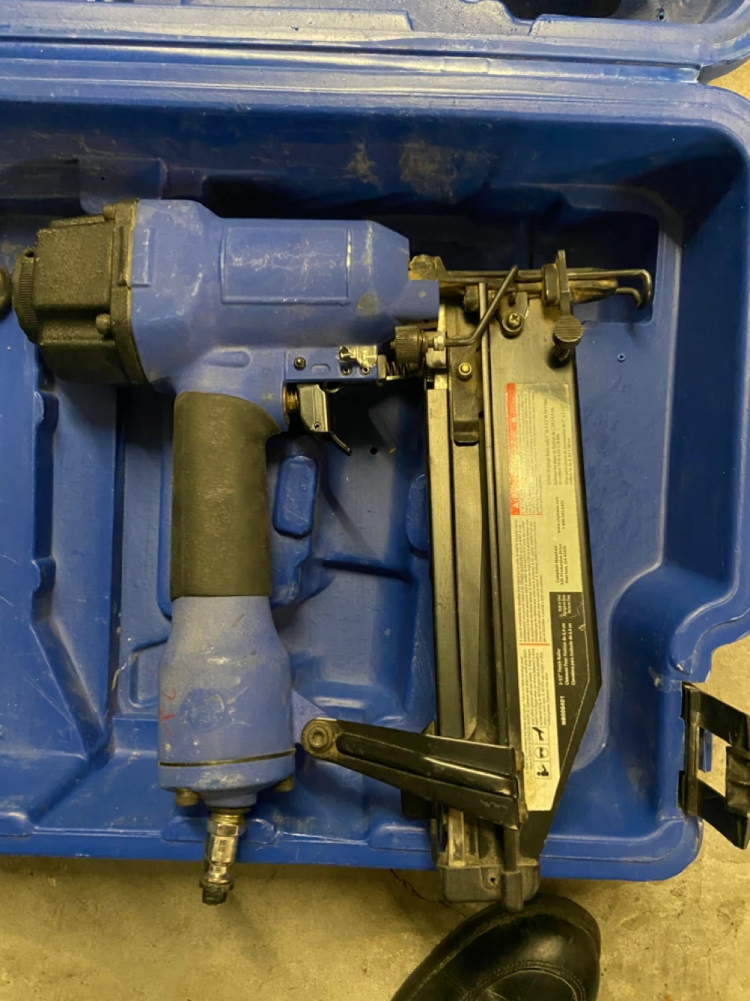 3- Piece Pneumatic Nail Gun - photo 3