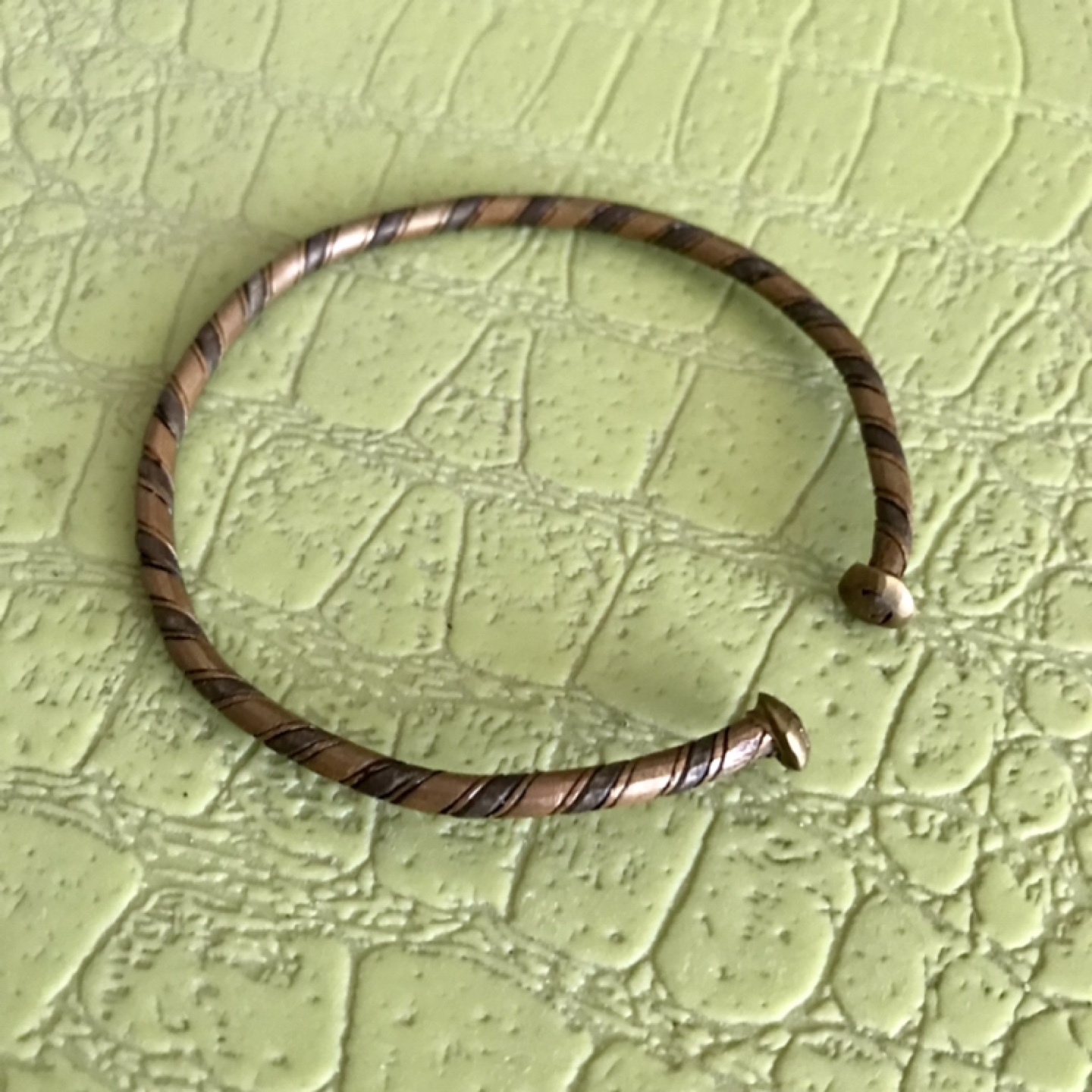 Beautiful Copper Bangle/Bracelet with Contrast Detail - photo 2