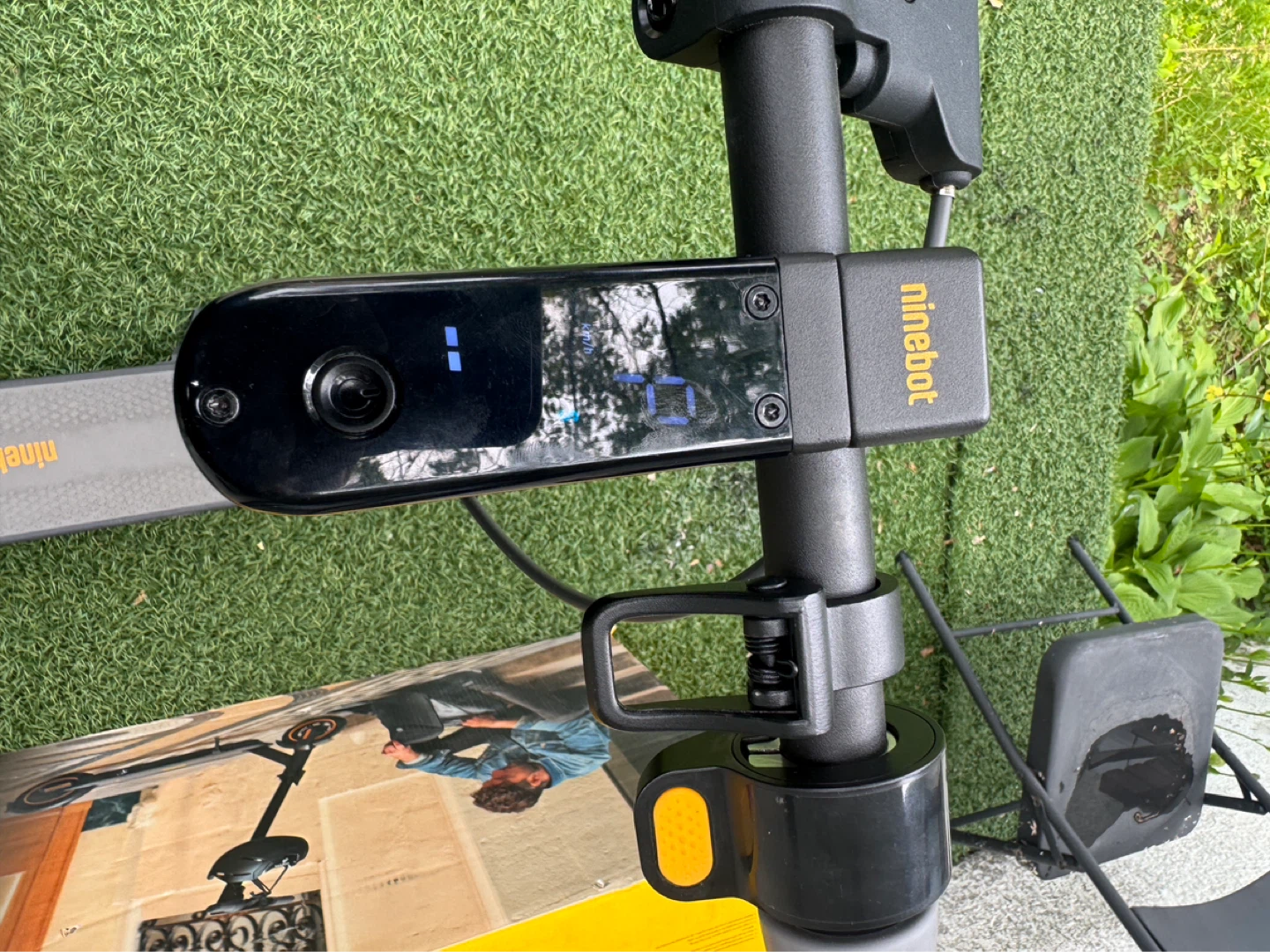 Ninebot KickScooter MAX G30 Electric Scooter - photo 3