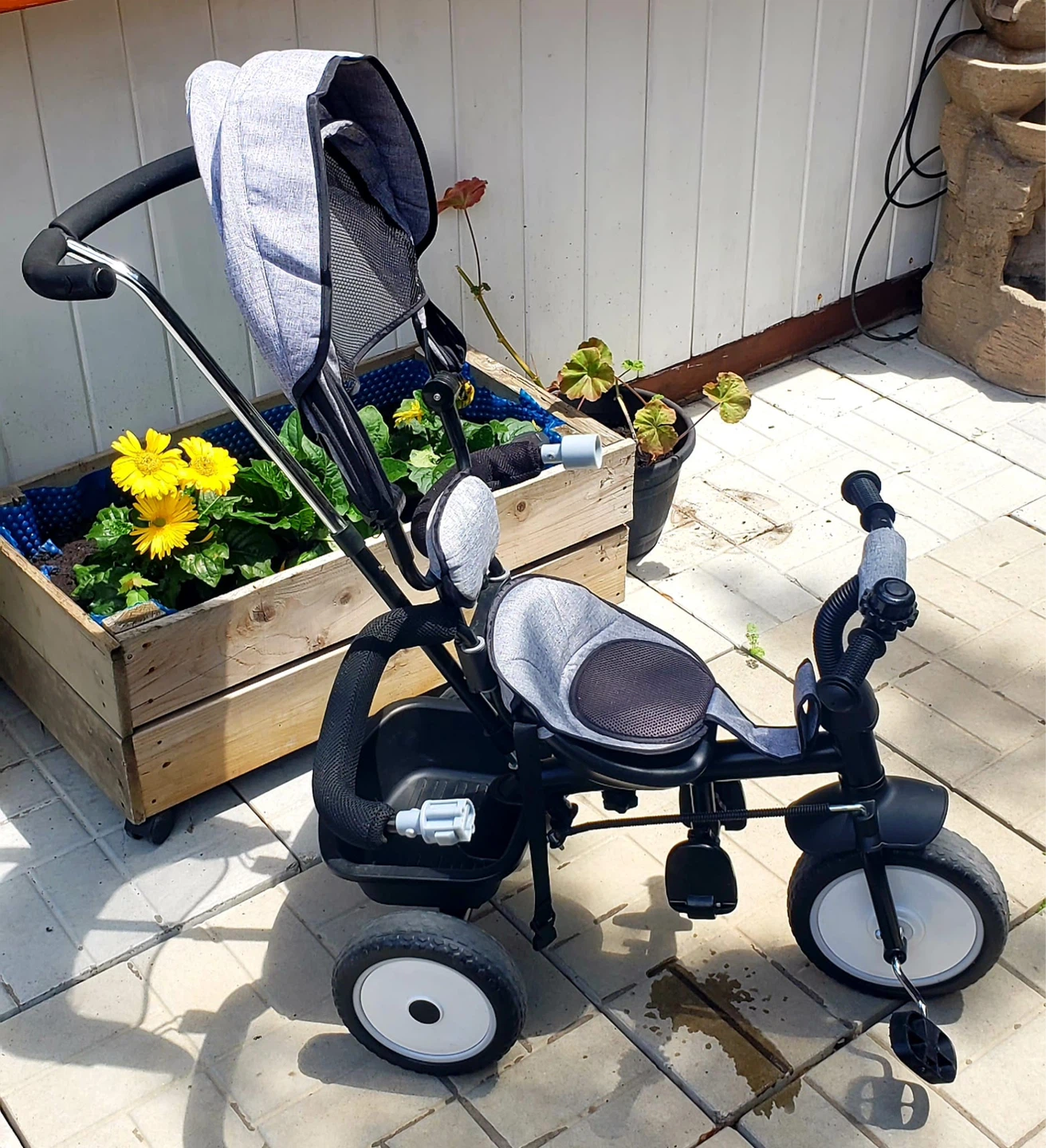 Grey Tricycle with Canopy and Parent Handle - photo 5