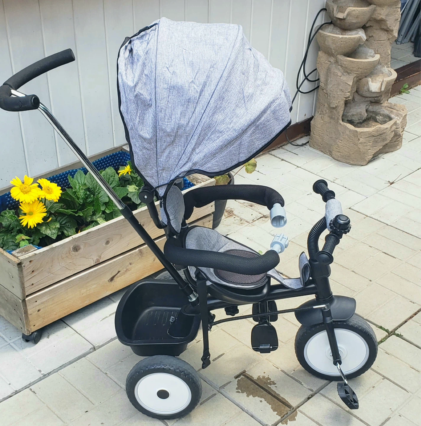 Grey Tricycle with Canopy and Parent Handle - photo 4