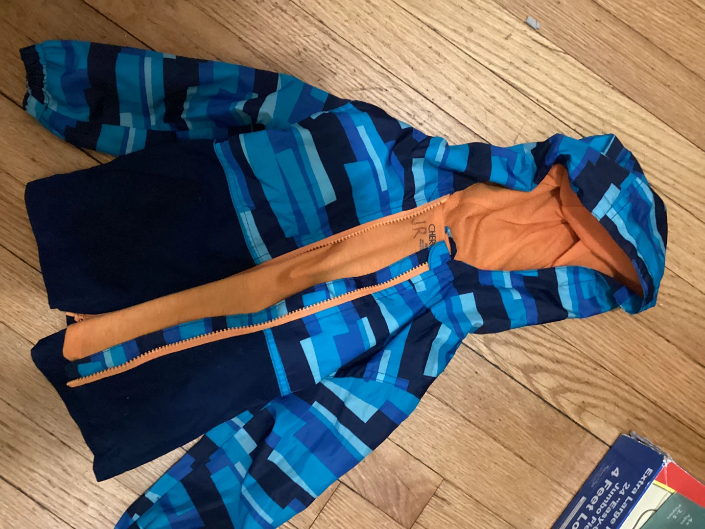 ⚽️2T Kids' Blue & Orange Geometric Print Jacket
