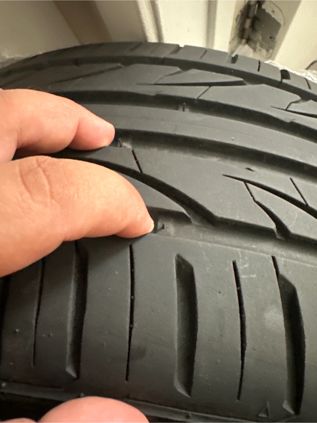 2 Tire !!!!120$$$((235-40R-18))size
