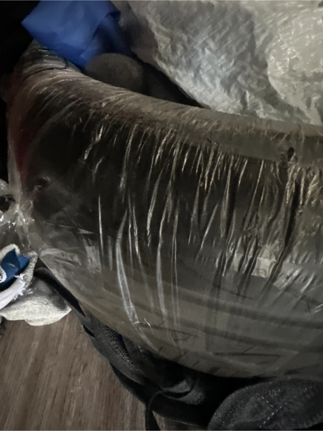 2 Tire !!!!120$$$((235-40R-18))size - photo 2