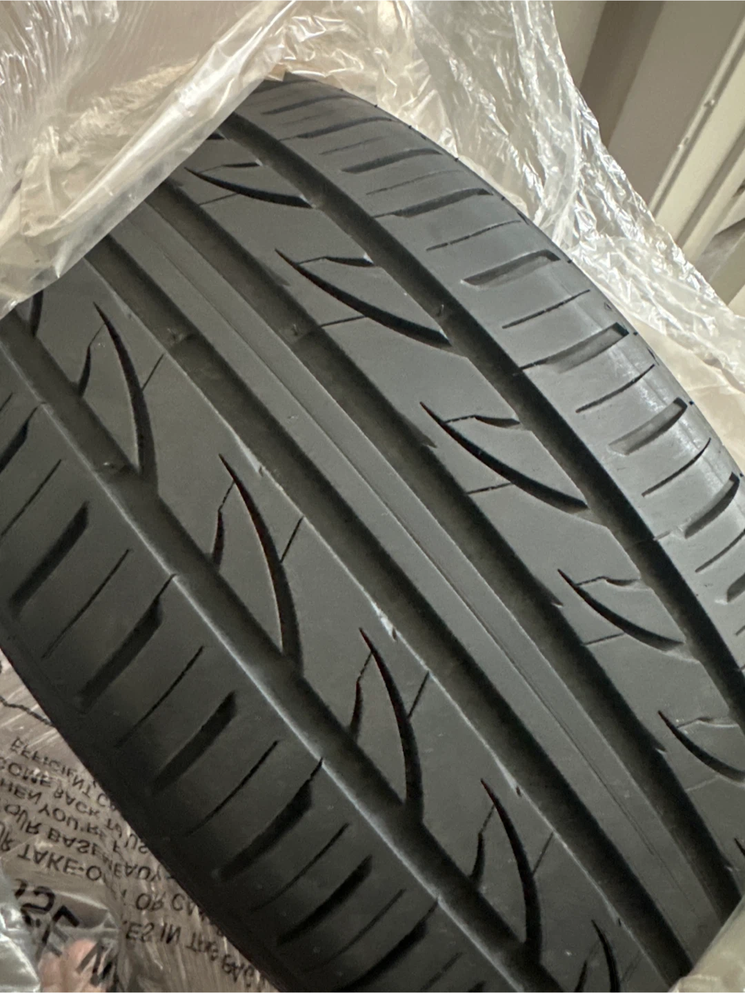 2 Tire !!!!120$$$((235-40R-18))size - photo 5