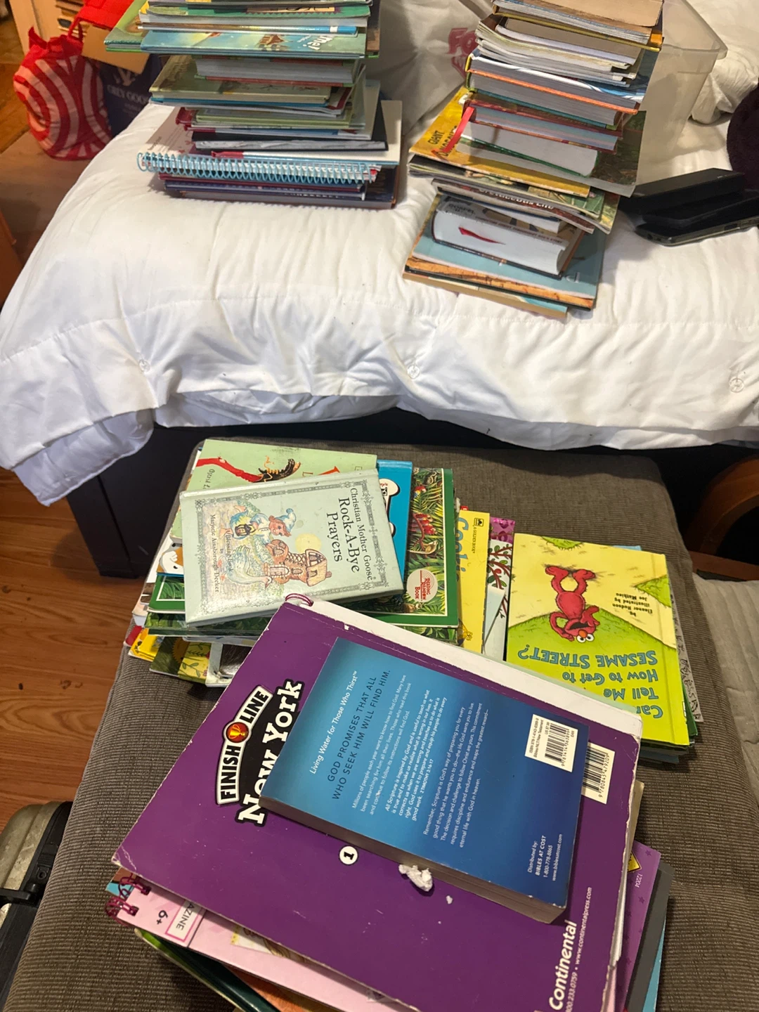 Assorted Children's Books Lot - photo 3