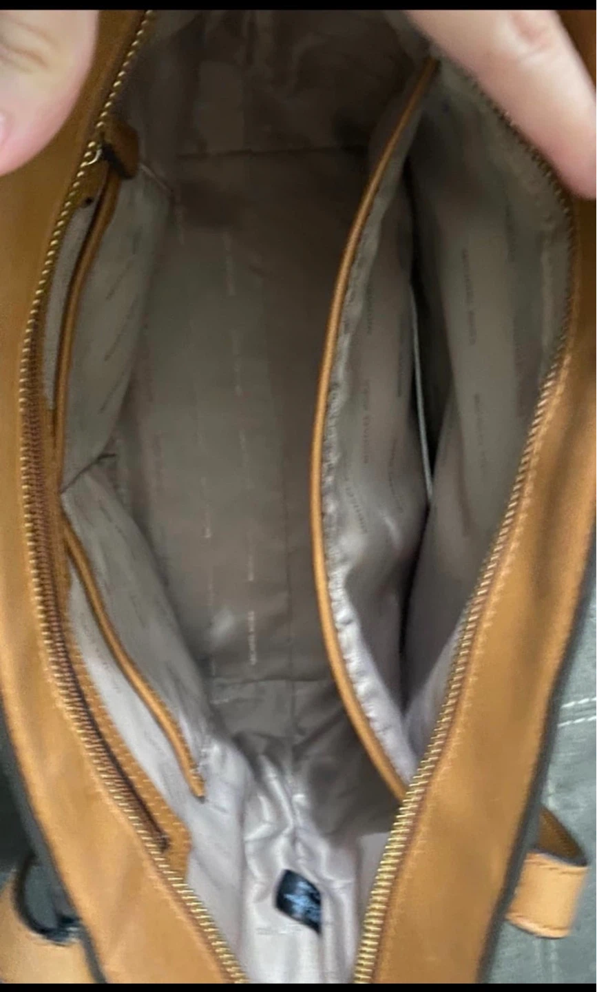 Authentic Michael Kors Tote Bag - photo 5