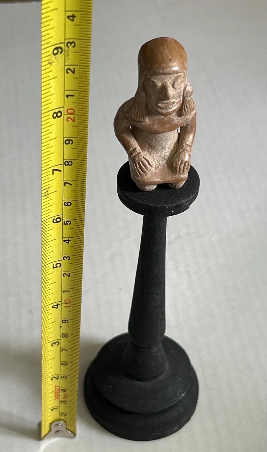 ⚽️Terracotta Figurine With Black Wood Stand - photo 2