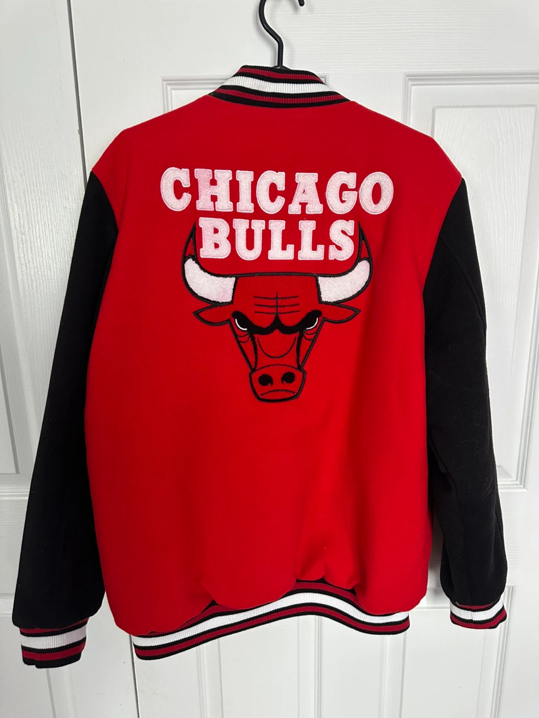 Ultra Game Chicago Bulls Varsity Jacket - photo 2