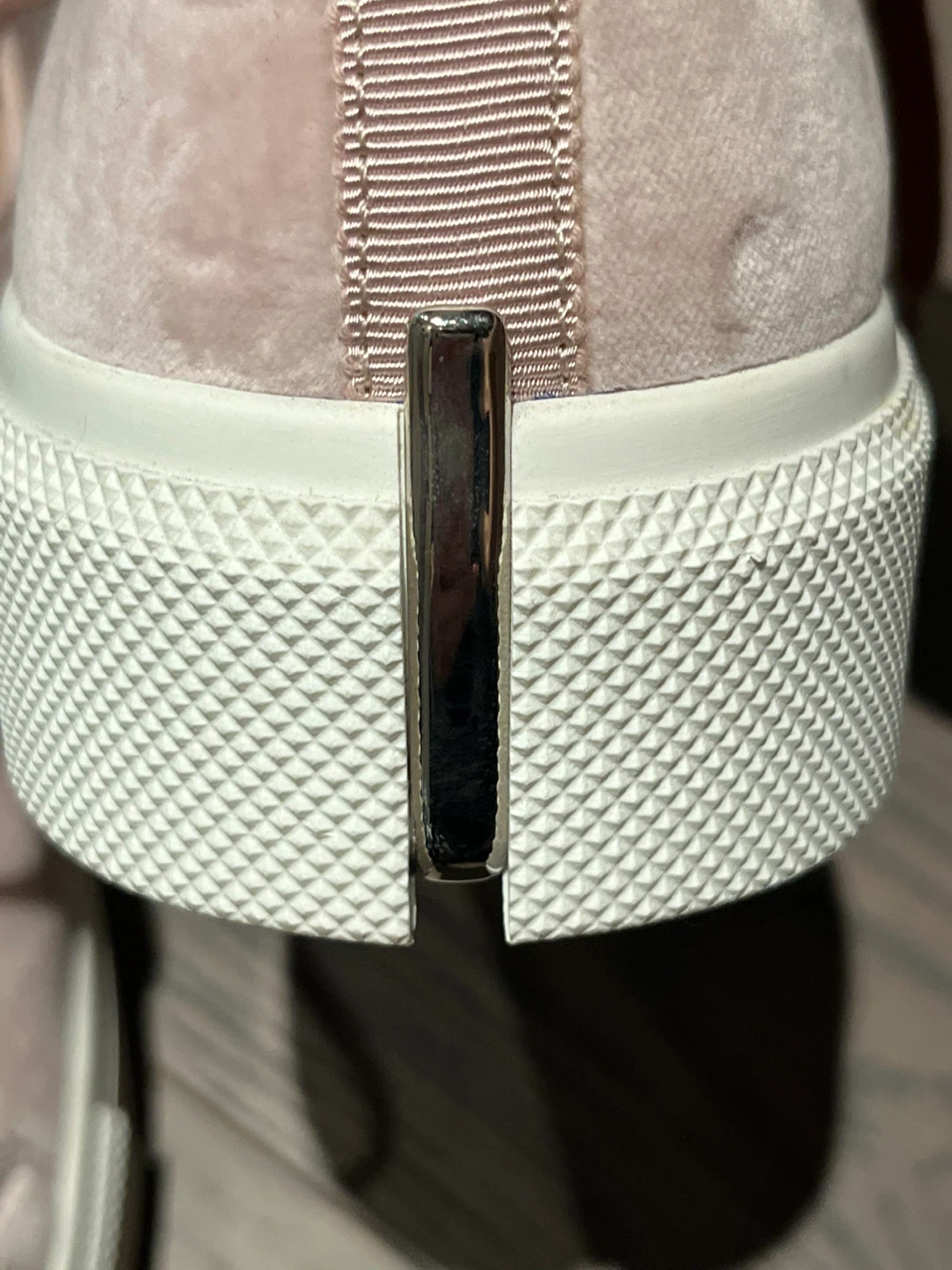 Alexander McQueen Pink Velvet Sneakers - photo 3