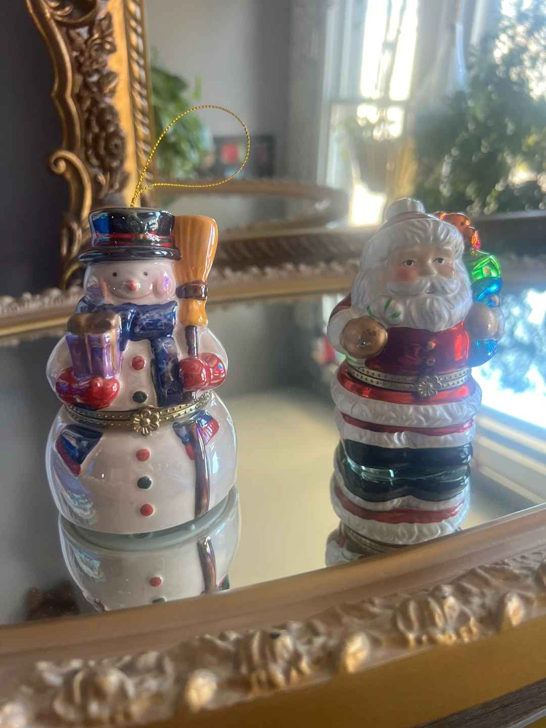 Christmas Figurines - Snowman & Santa ⚽