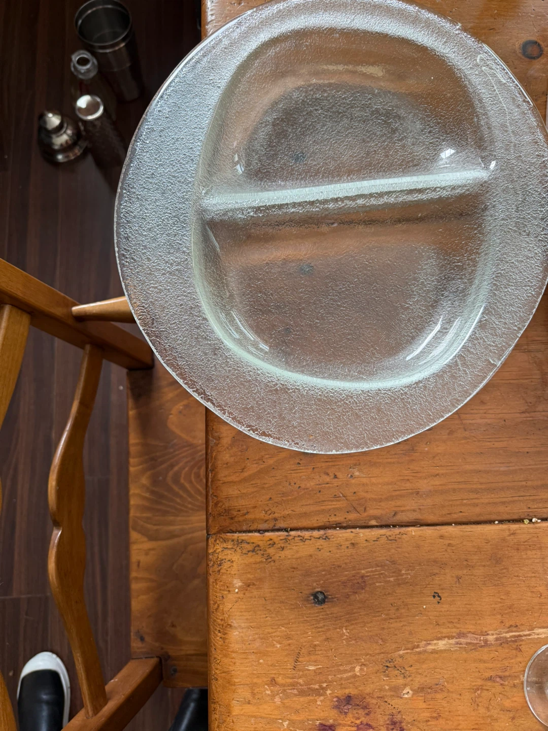 Textured  Glass Divided Serving Plates (Set of 2)