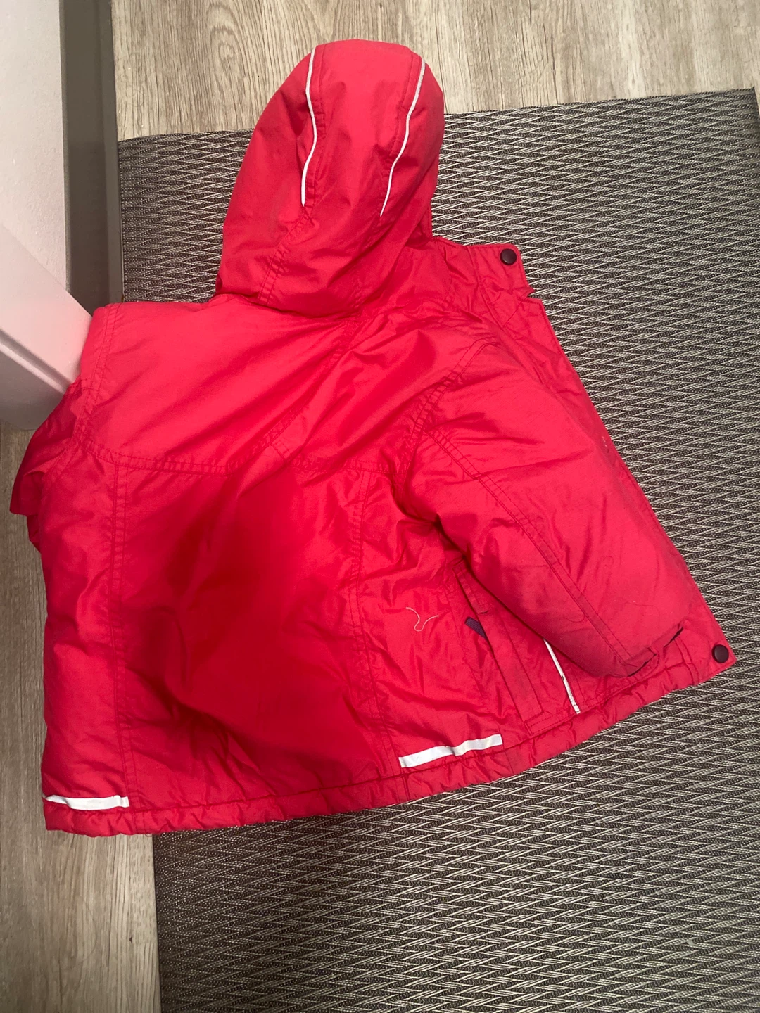 ⚽ MEC Red Winter Jacket with Striped Lining - photo 4