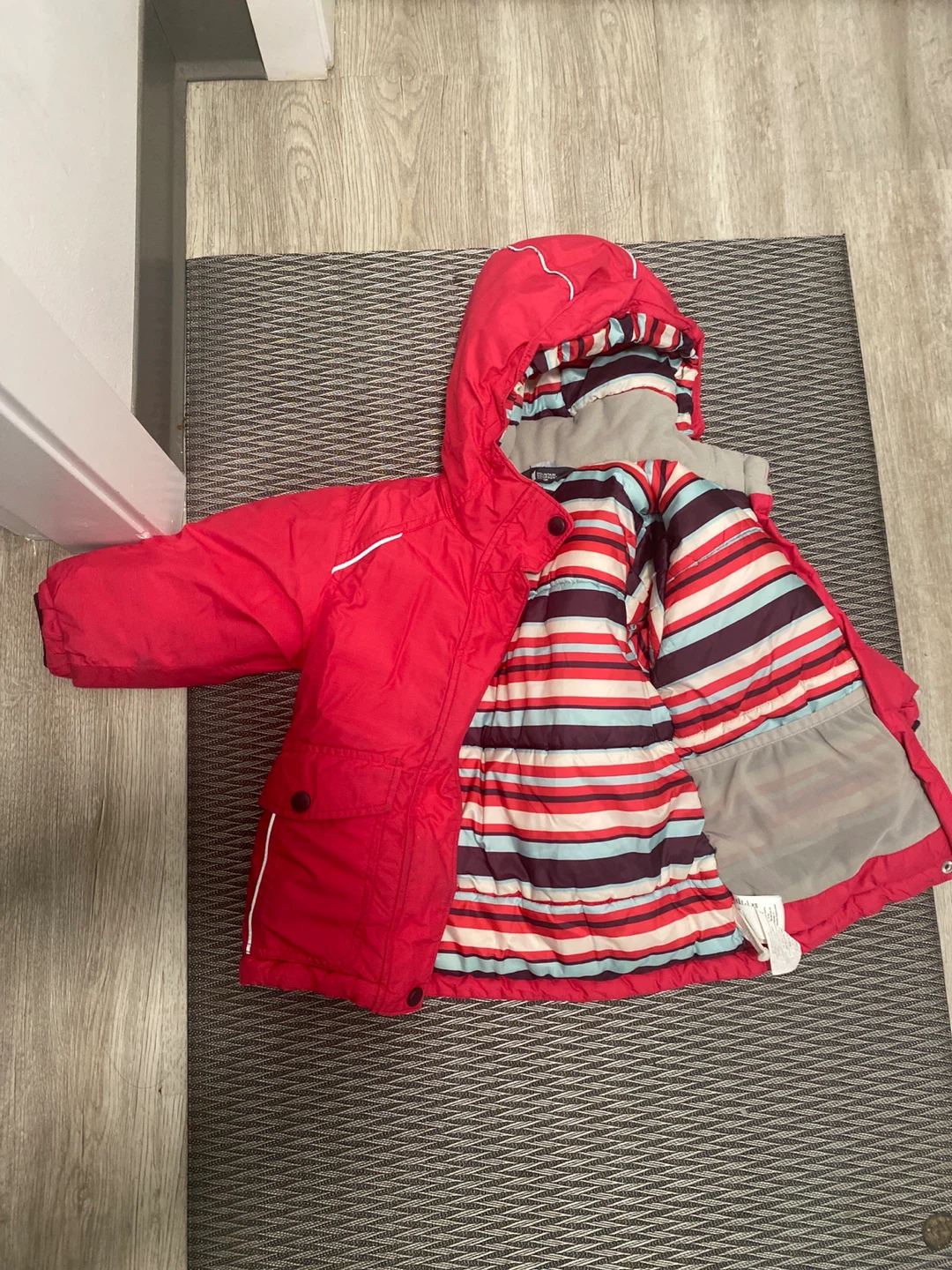 ⚽ MEC Red Winter Jacket with Striped Lining