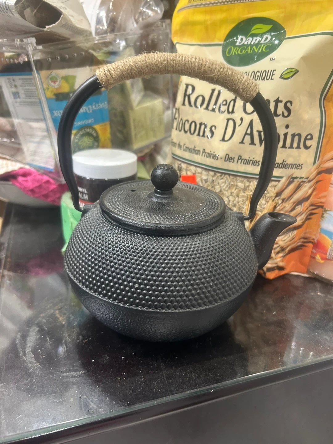 ⚽️Cast Iron Teapot with Tea + Black Tea