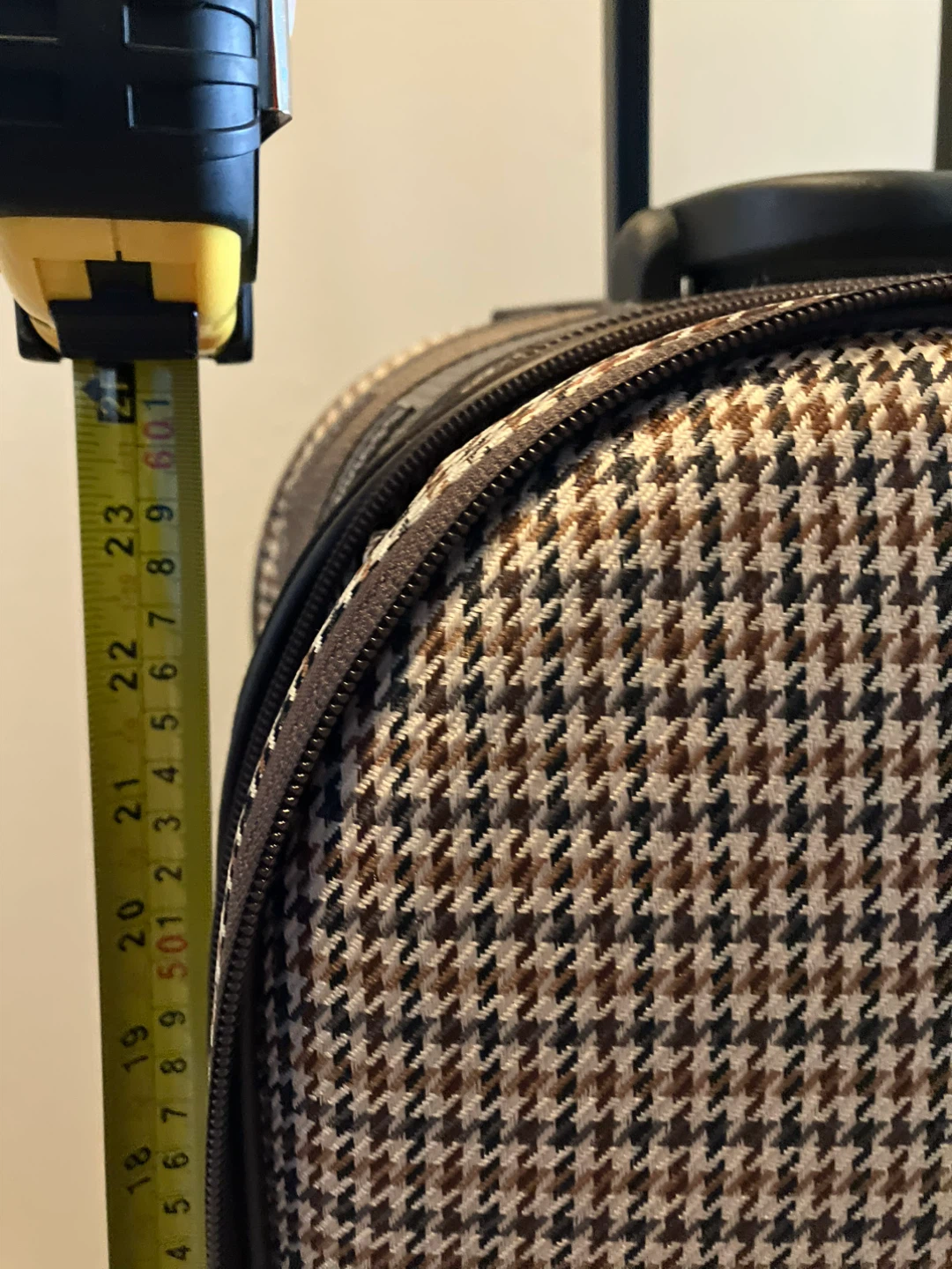 Air Express Houndstooth Rolling Suitcase - photo 2