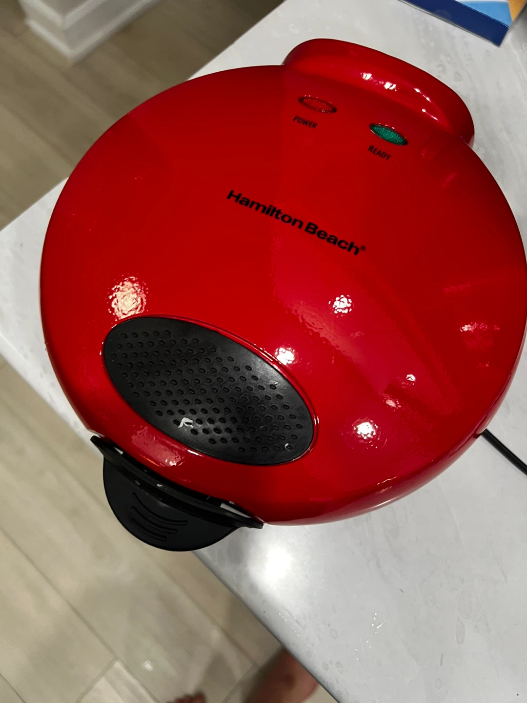 Hamilton Beach Red 6-Slice Waffle Maker - photo 2