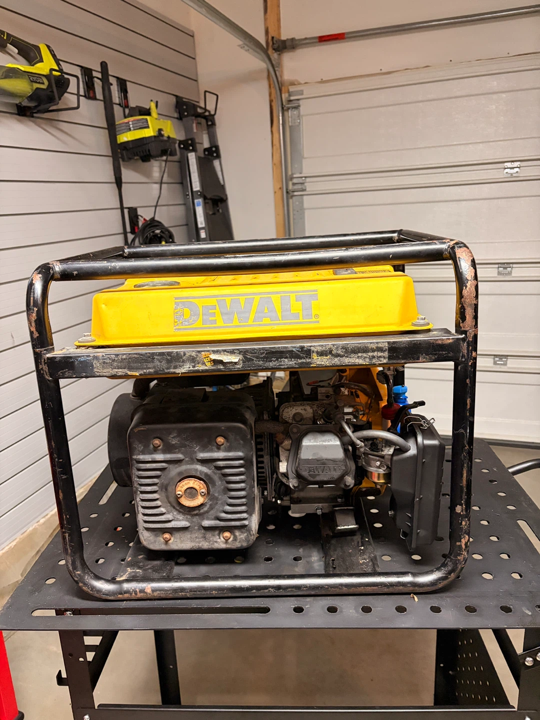 DeWalt DG3000 Generator