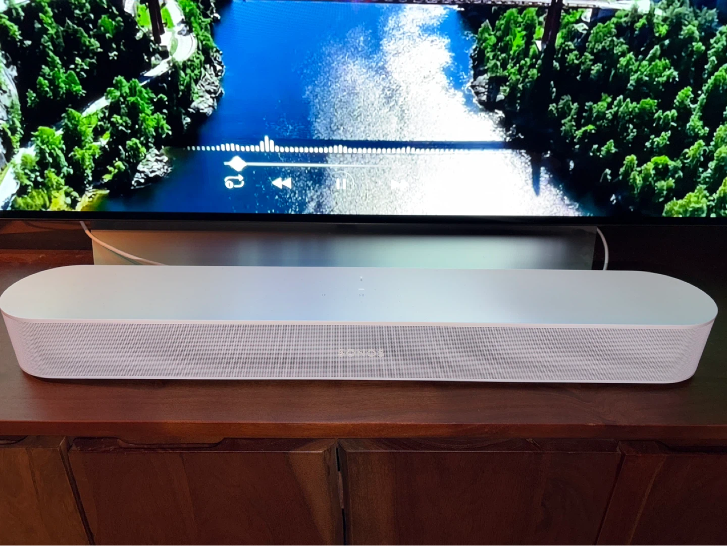 Sonos Beam 2 Soundbar and sorround speakers - photo 2