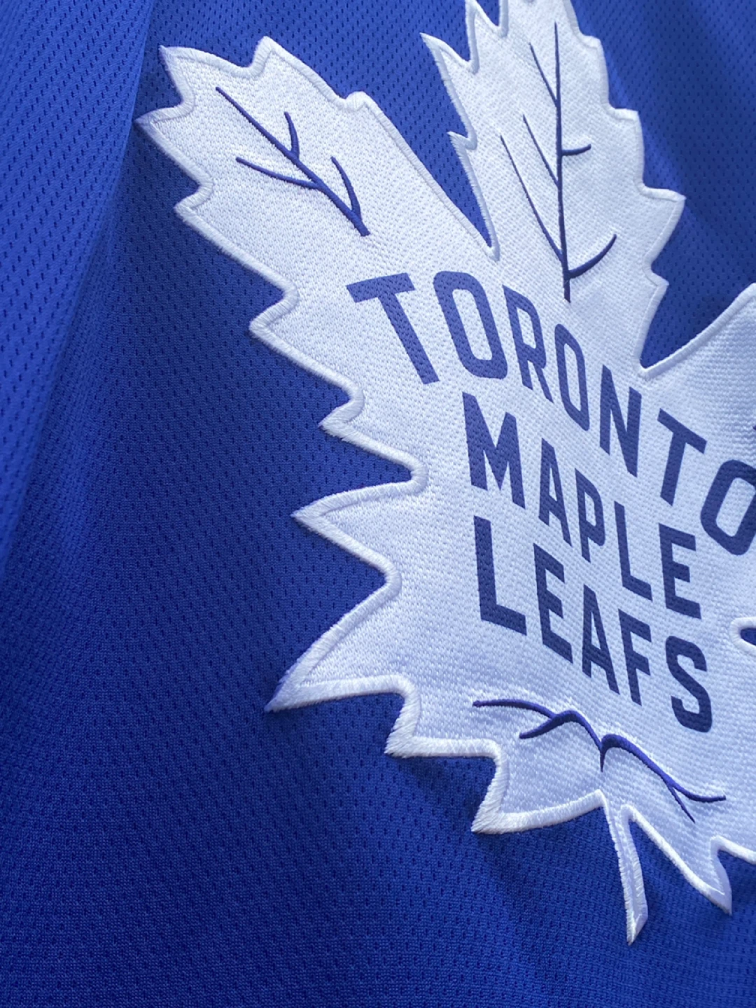 Toronto Maple Leafs Fanatics Jersey - Pre-Owned, Good Condition - photo 3