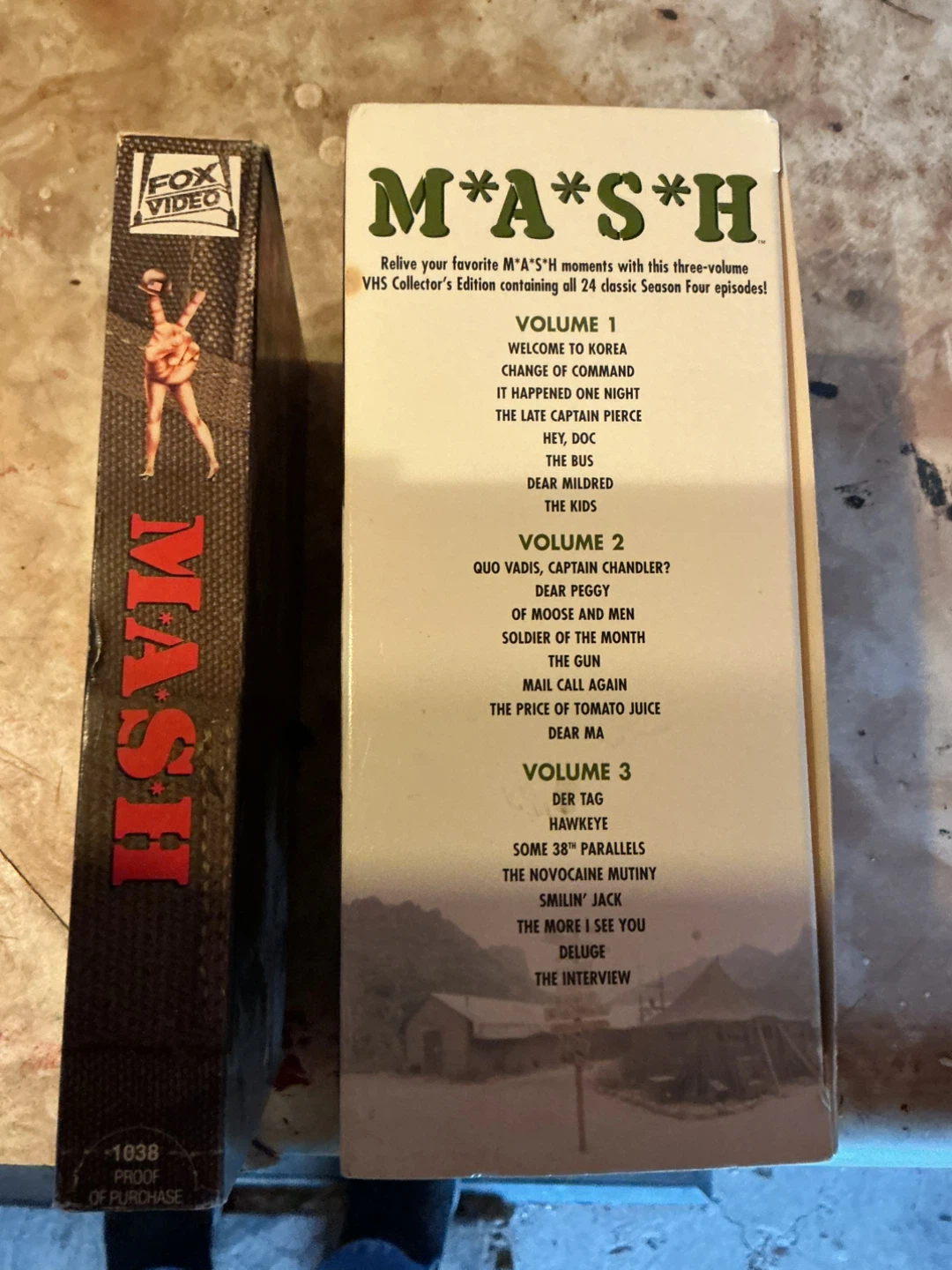 M*A*S*H The Complete Fourth Season VHS - photo 2