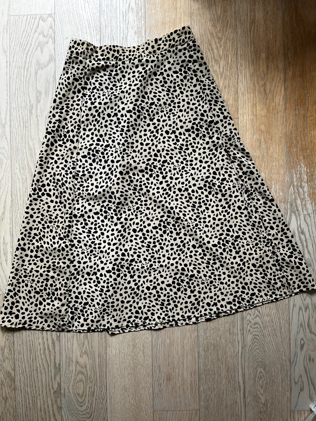 ⚽️SHEIN Women's Leopard Print Midi Skirt (M)